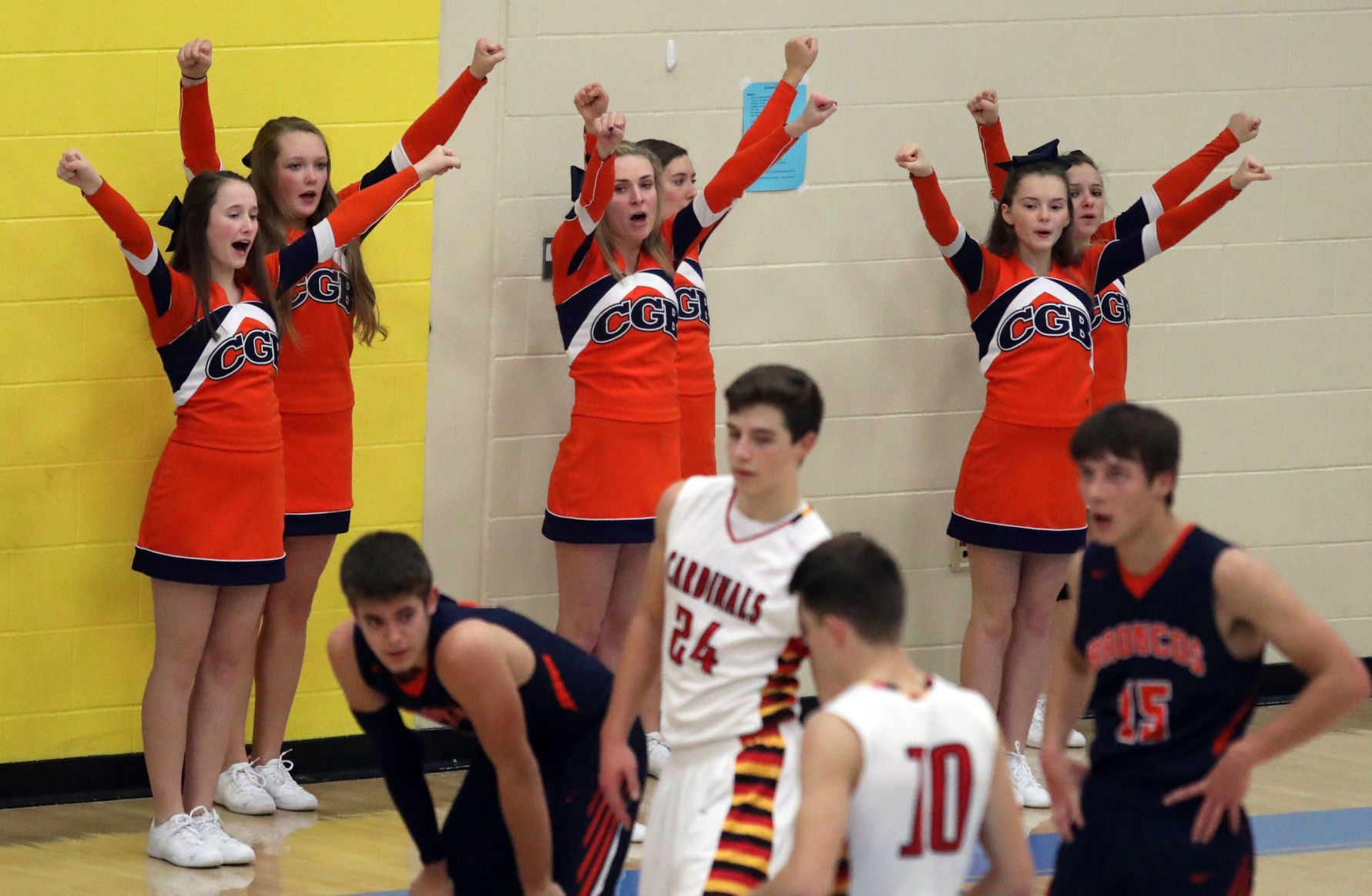 FBP Warrensburg Latham vs Cerro Gordo Bement boys basketball 1 12.3.18.jpg
